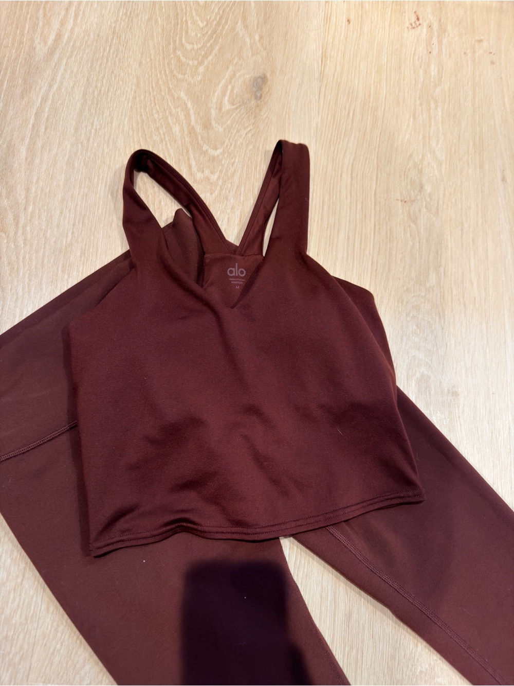 ALO Yoga Burgundy V-Neck Active Crop Tank